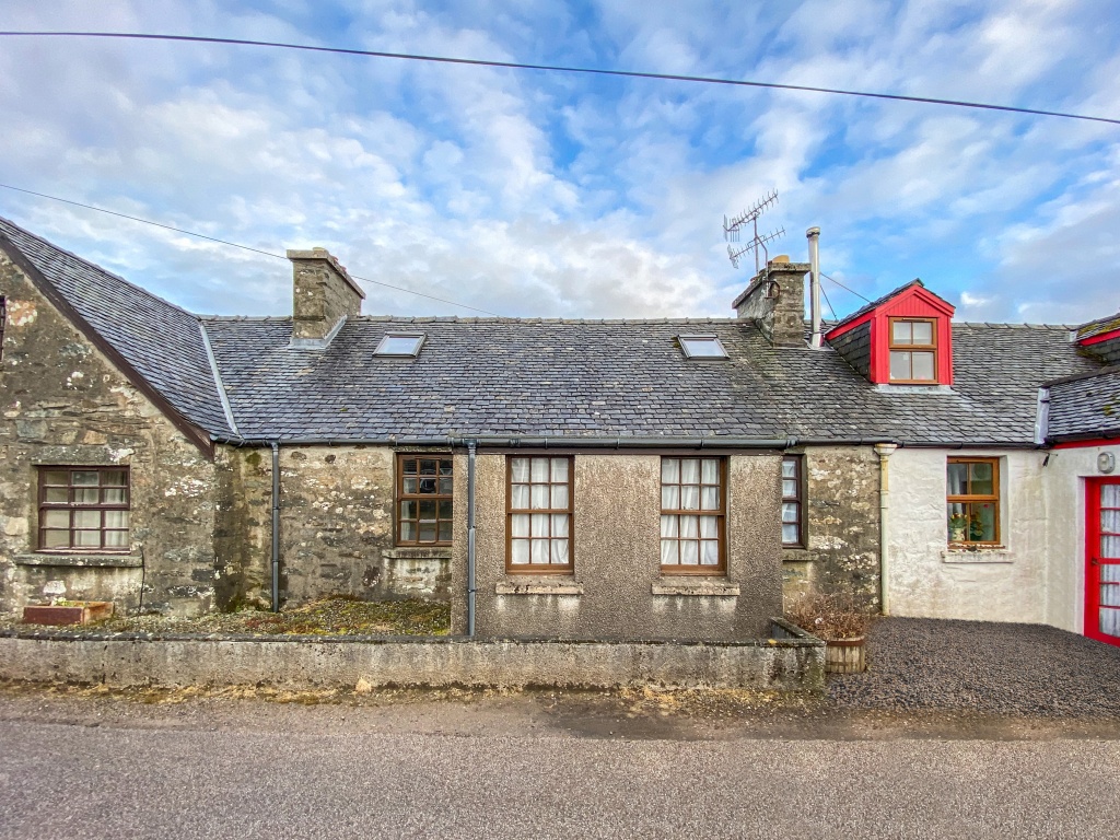 5 Bridgend, Kilmichael Glassary, PA31 8QA Argyll Estate Agents