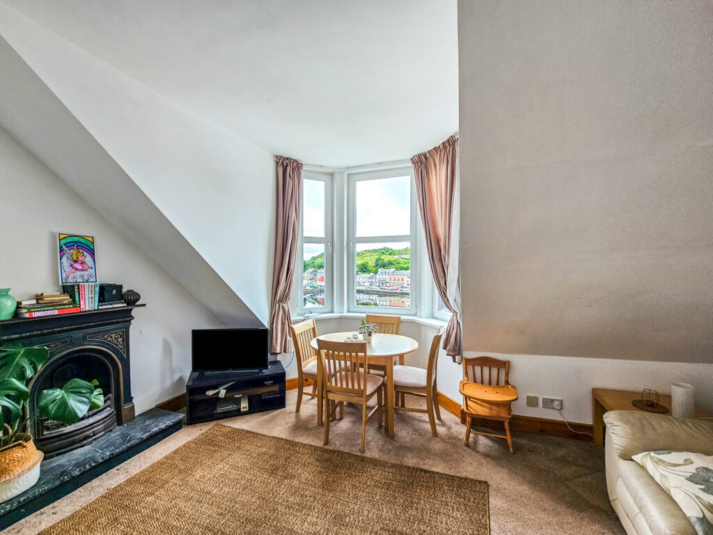 Flat 3 Bannockburn Buildings, Barmore Road, Tarbert, Argyll Argyll