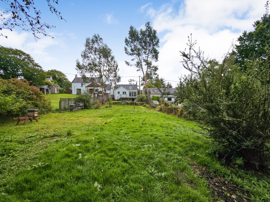 Craigard Cottage, Whitehouse, By Tarbert, Argyll Argyll Estate Agents
