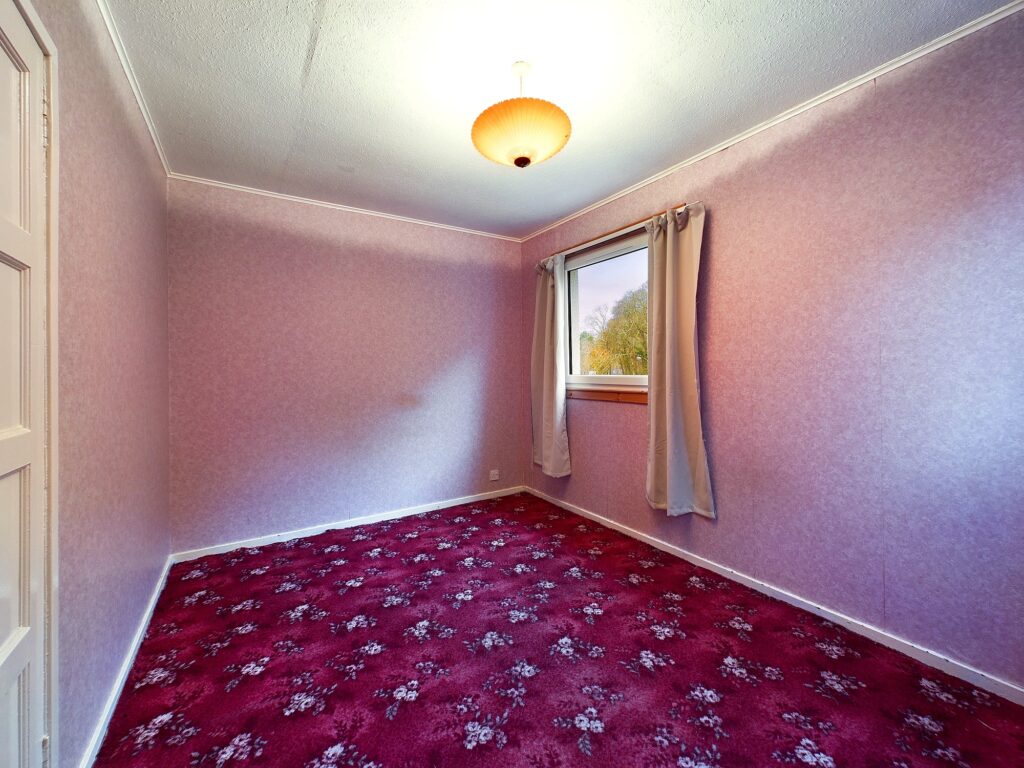 CAM02033G0-PR0108-STILL028