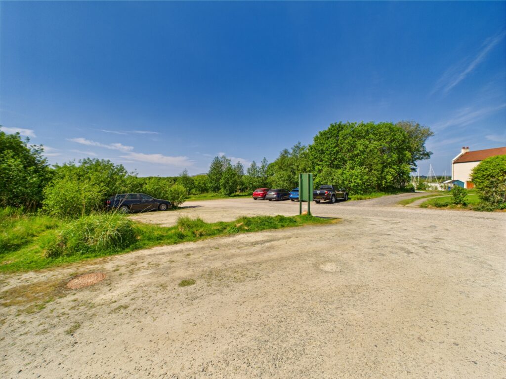 CAM02033G0-PR0135-STILL032
